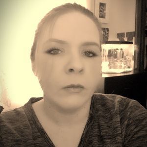 Meet your Posher, Jeannette